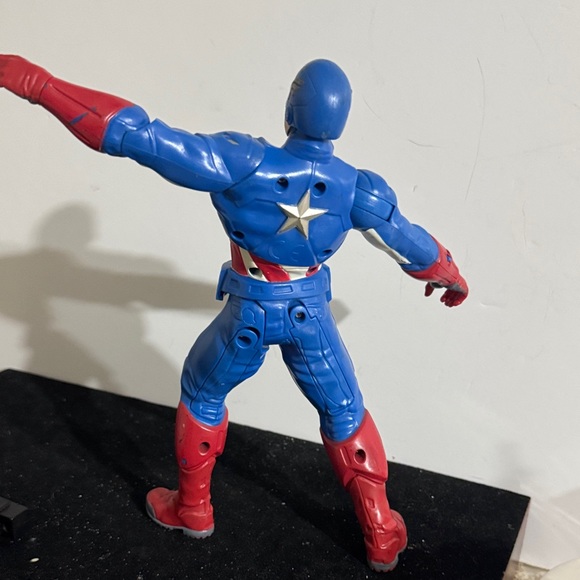 2012 MARVEL CAPTAIN AMERICA 10" TALKING (PUSH BUCKLE) ACTION FIGURE   #4418 - Picture 9 of 9